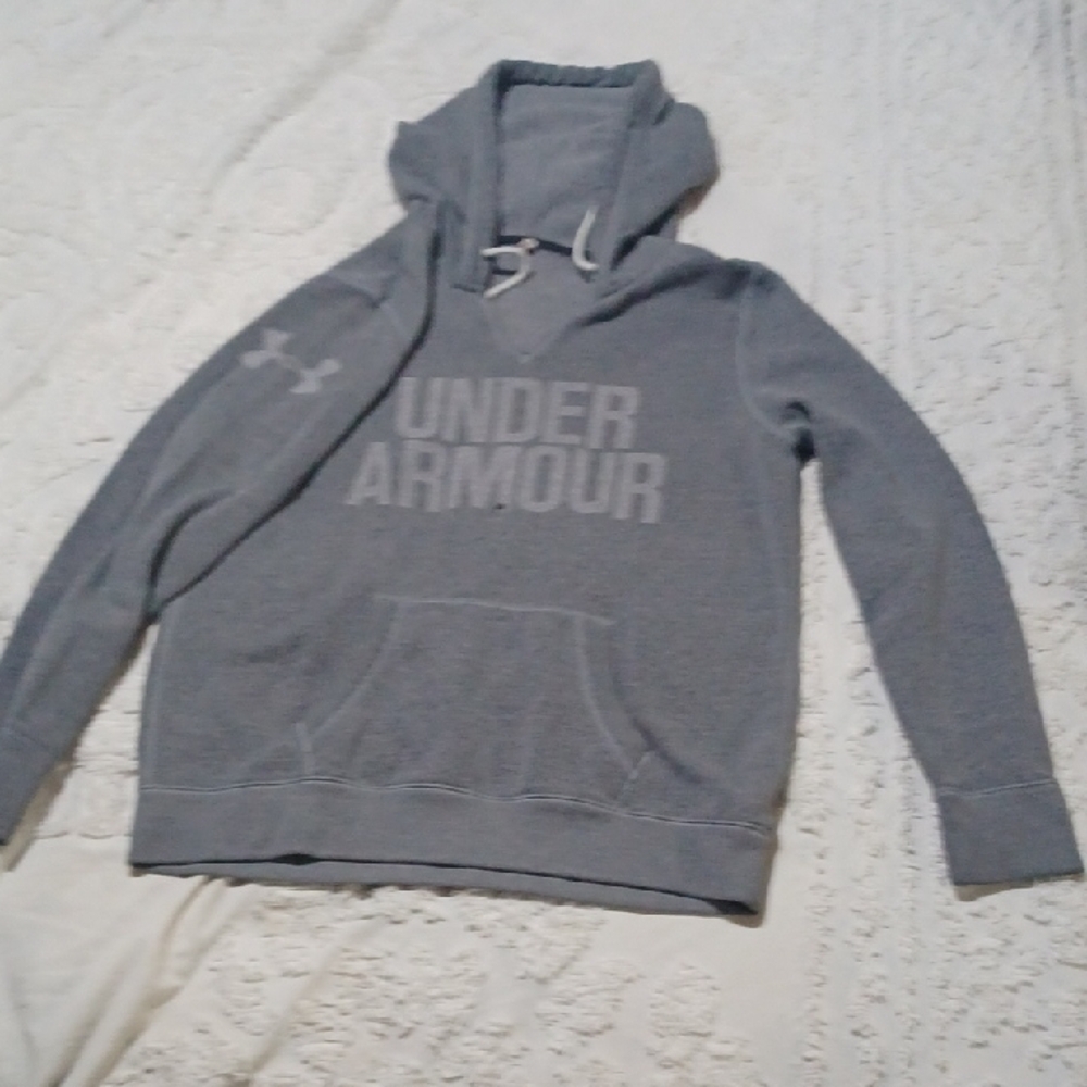 Under Armour Men's Gray Hoodie